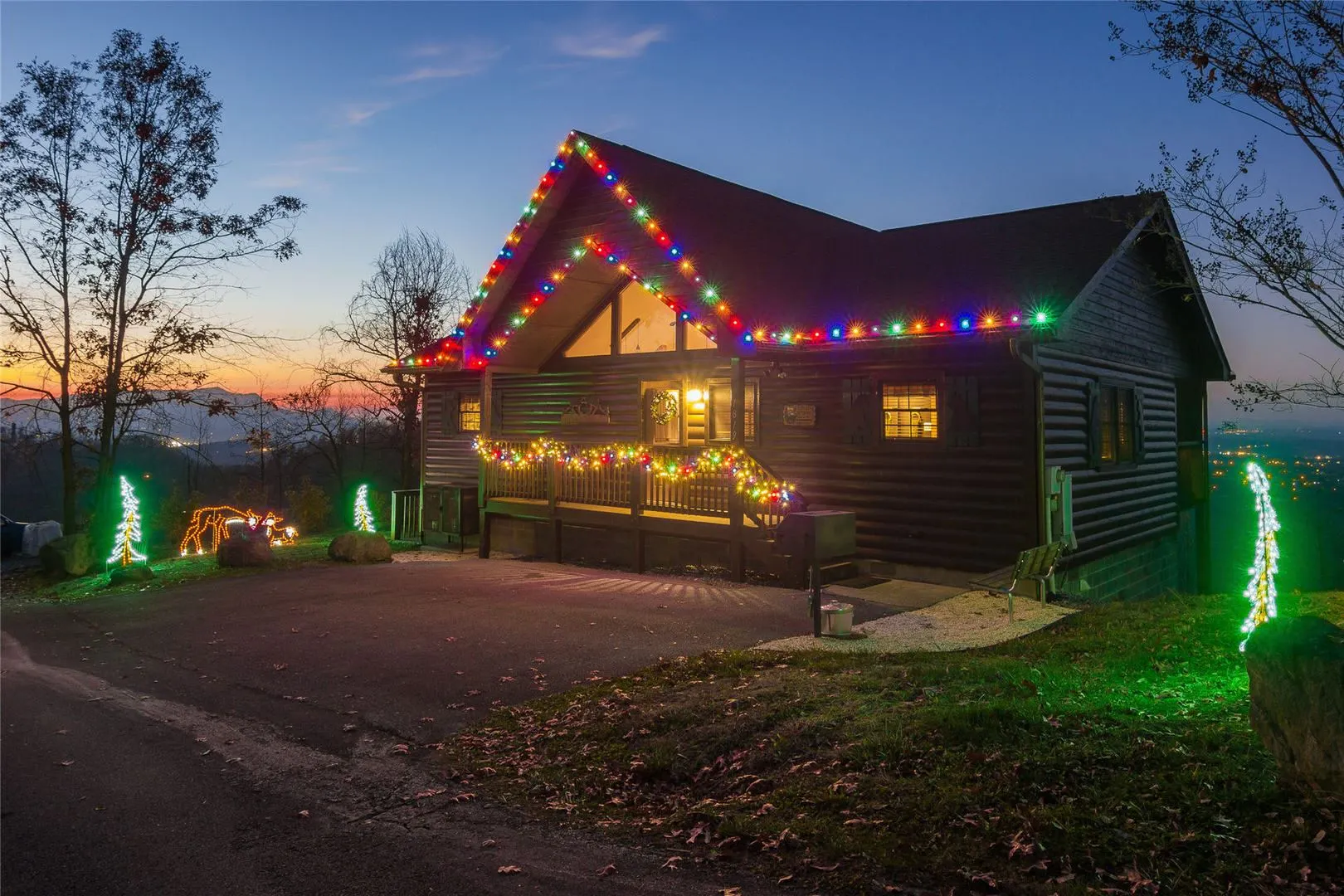 25 Light String Set With Multi LED C7 Bulbs On Green Wire 2 25 Light String Set With Multi LED C7 Bulbs On Green Wire - Image 2